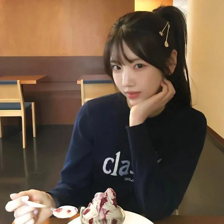 艺术系女生